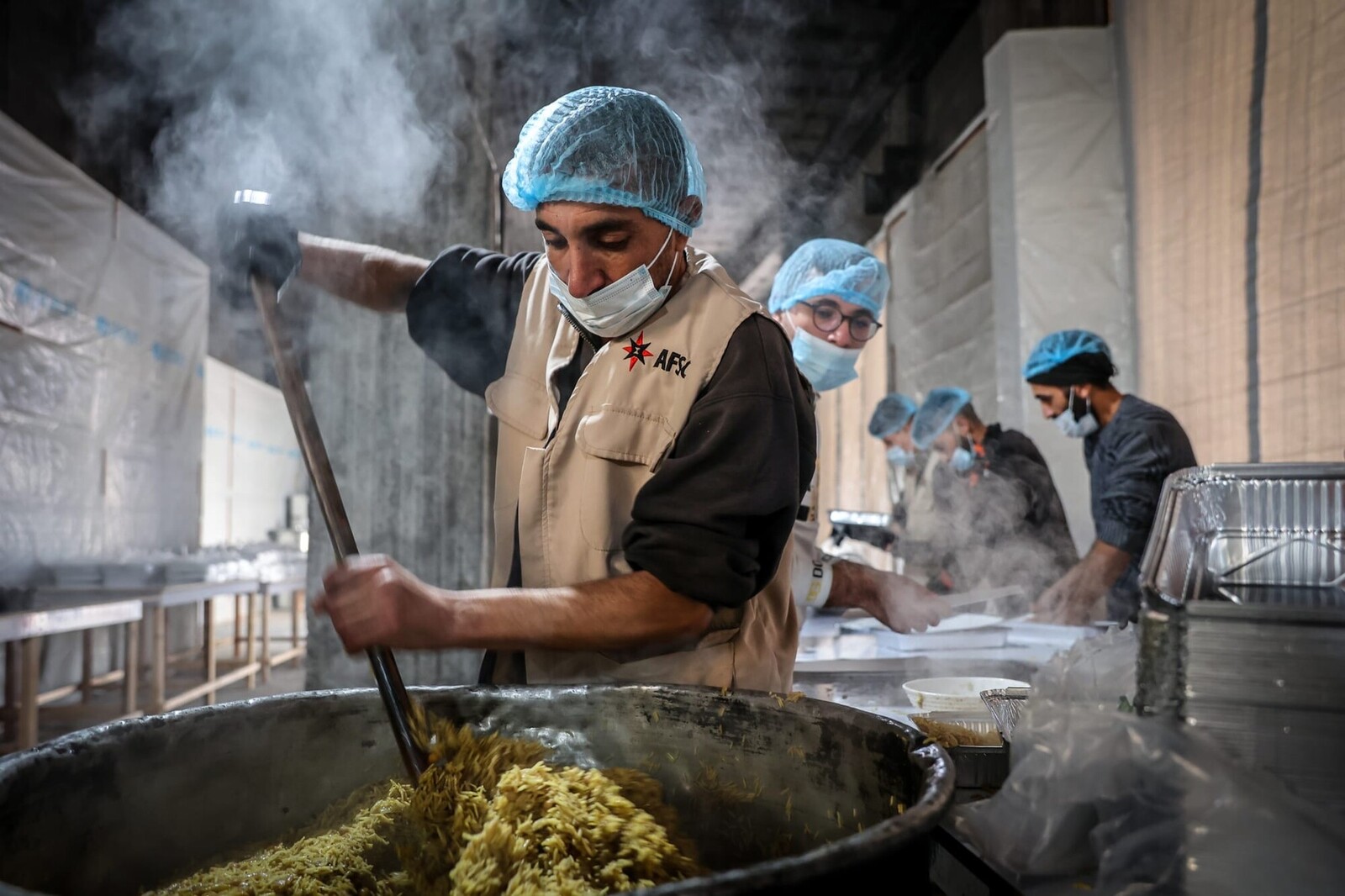 Emergency relief in Gaza 