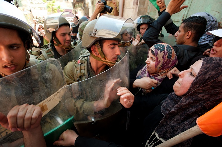 Nonviolent protest in Palestine in 2012
