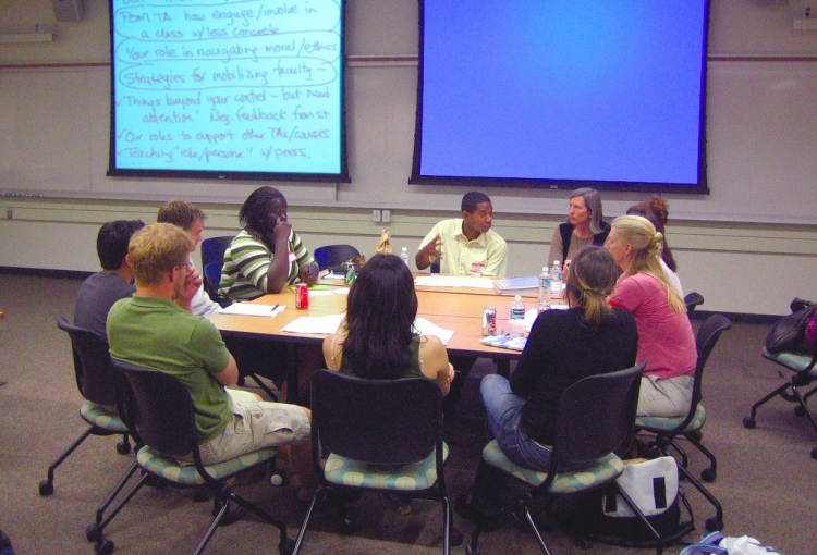 A training of Good Neighbor Project co-mentors in Michigan. Photo: AFSC/Michigan