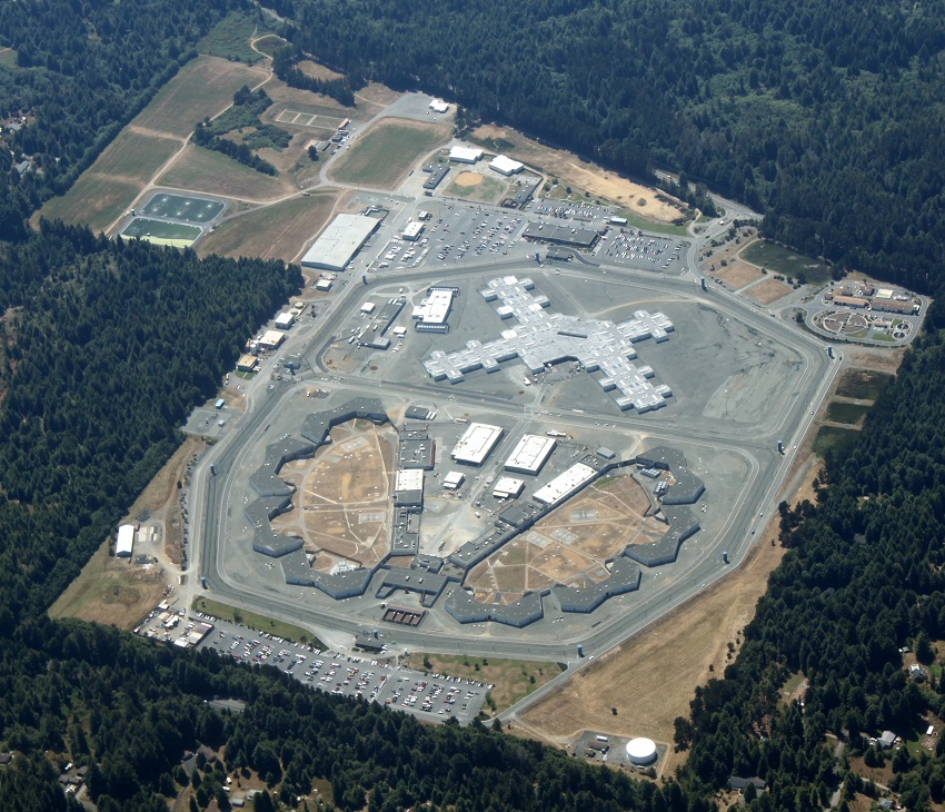 Aerial view of Pelican Bay State Prison (Creative Commons / flickr user Jelsen25)