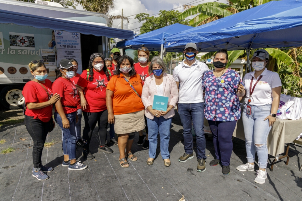 AFSC staff, volunteers, and partners at a health fair and vaccine drive with Miami-Dade Mayor Daniella Levine Cava and Consul General of Mexico in Miami Jonathan Chait. Photo: Adam Barkan